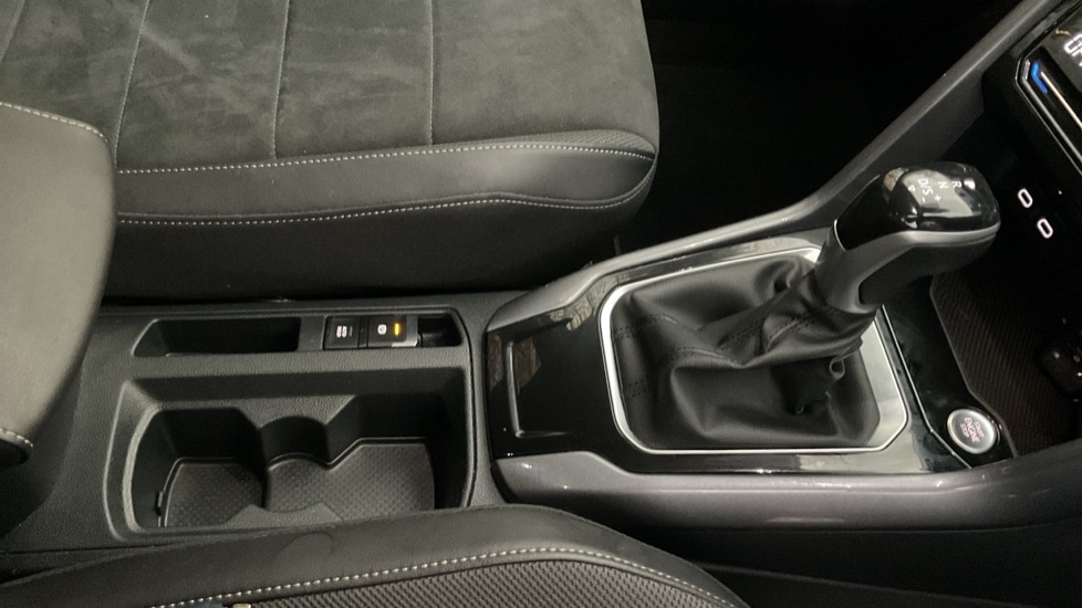 Used Volkswagen T-Roc 2022 for sale - 76635570: Photo 35