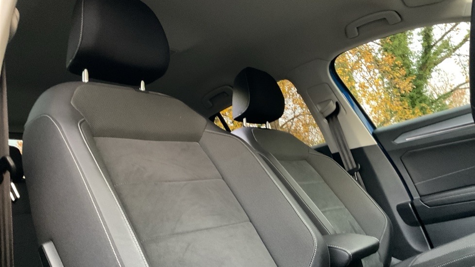 Used Volkswagen T-Roc 2022 for sale - 76635570: Photo 38