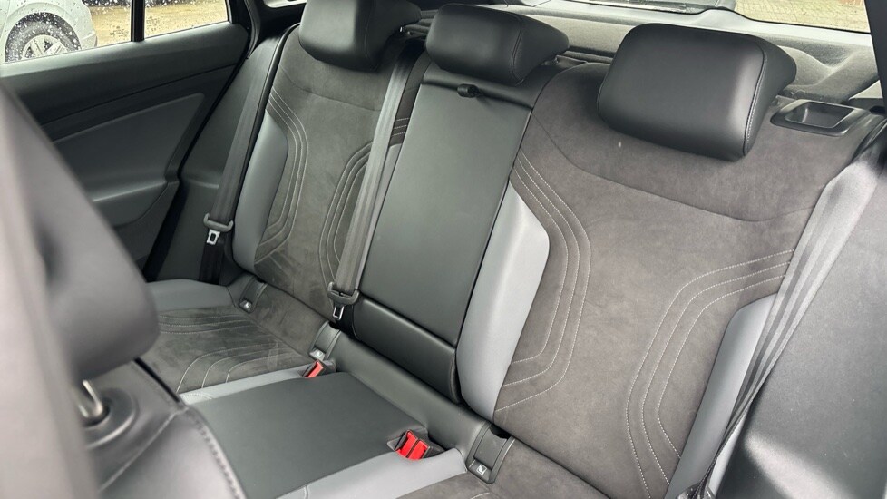 Used Volkswagen ID.4 2023 for sale - 76766366: Photo 15