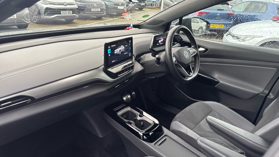 Used Volkswagen ID.4 2023 for sale - 76766366: Photo 2