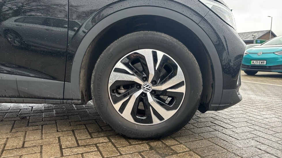 Used Volkswagen ID.4 2023 for sale - 76766366: Photo 20