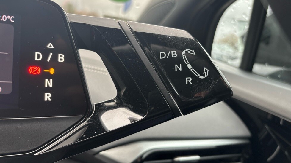 Used Volkswagen ID.4 2023 for sale - 76766366: Photo 32