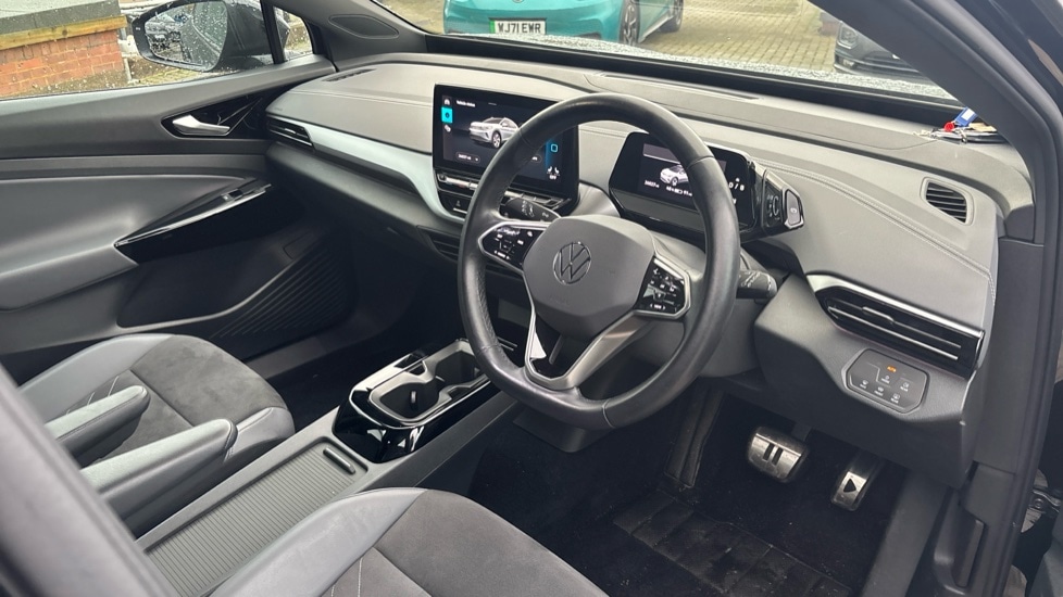 Used Volkswagen ID.4 2023 for sale - 76766366: Photo 6