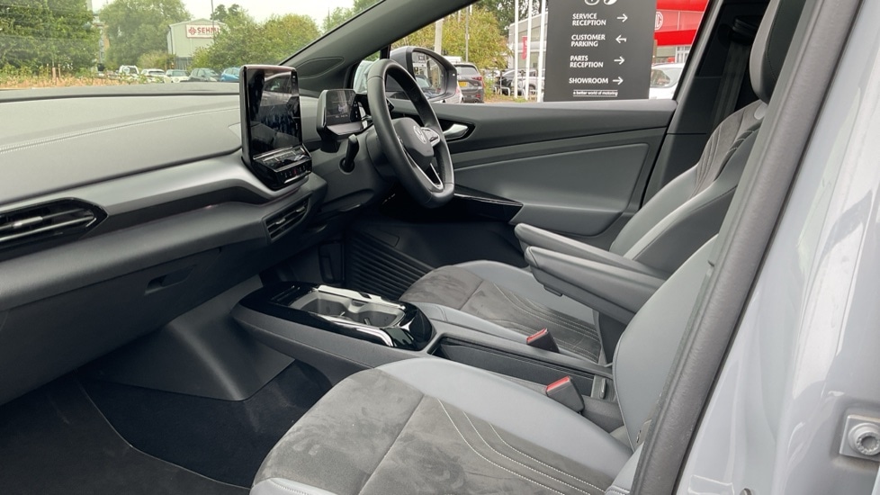 Used Volkswagen ID5 2023 for sale - 76190941: Photo 28