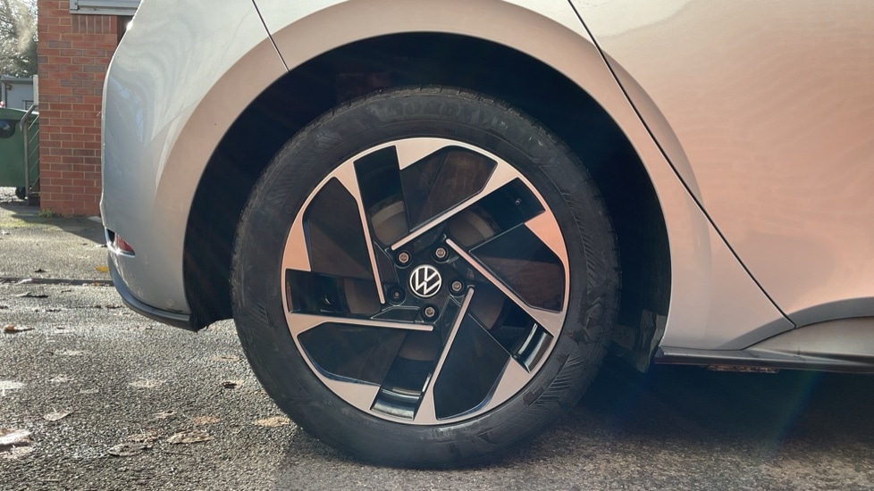 Used Volkswagen ID.3 2022 for sale - 76804152: Photo 5