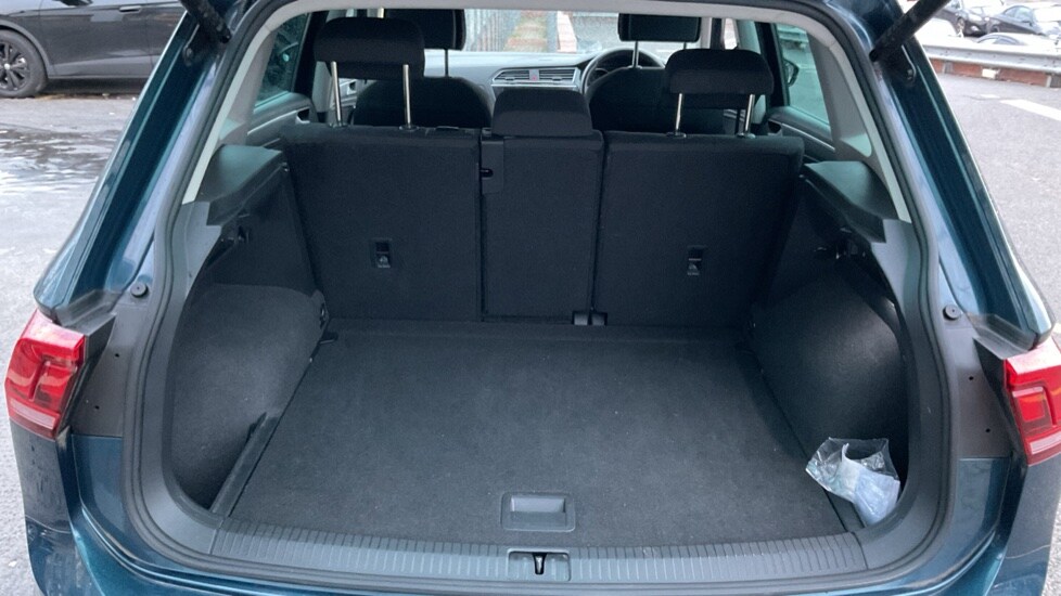 Used Volkswagen Tiguan 2022 for sale - 76684366: Photo 16