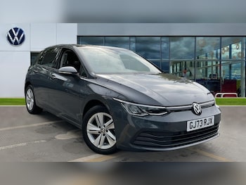 Volkswagen - Golf