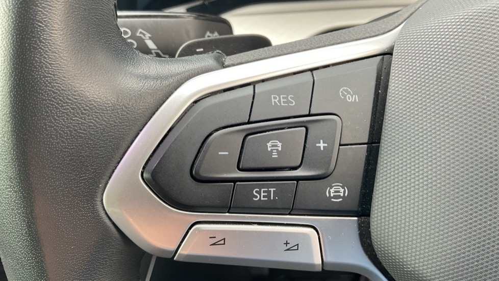 Used Volkswagen Golf 2023 for sale - 76018177: Photo 31