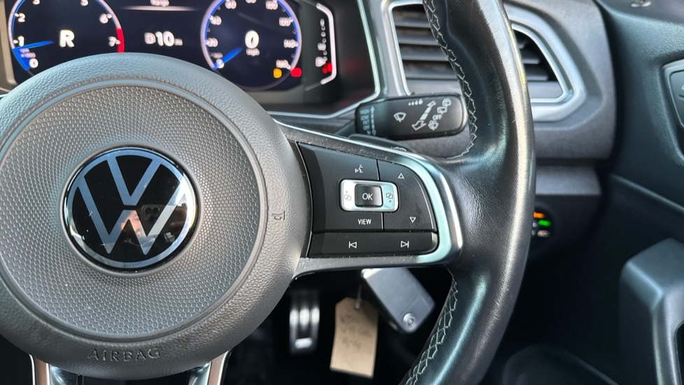 Used Volkswagen T-Roc 2021 for sale - 76954283: Photo 30