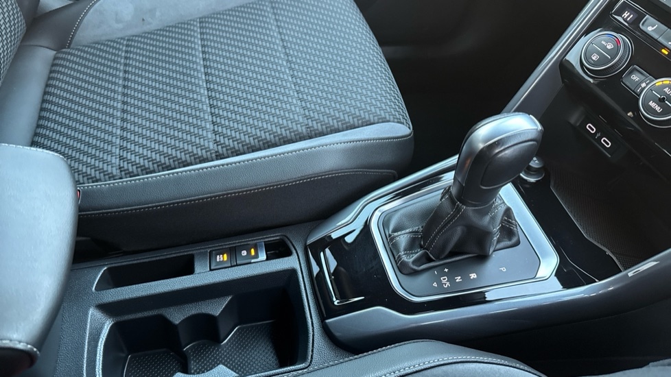 Used Volkswagen T-Roc 2021 for sale - 76954283: Photo 35