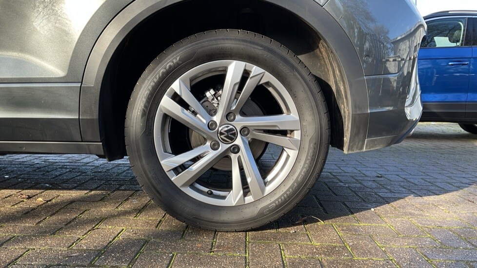 Used Volkswagen T-Roc 2025 for sale - 75522176: Photo 19