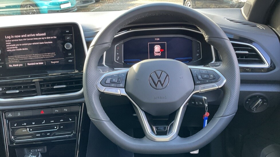 Used Volkswagen T-Roc 2025 for sale - 75522176: Photo 27