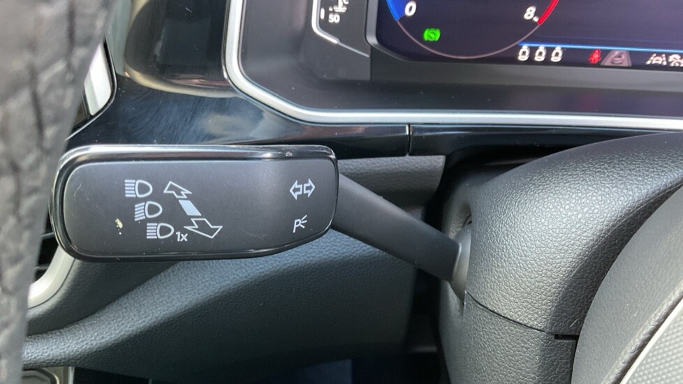 Used Volkswagen T-Roc 2025 for sale - 75522176: Photo 33