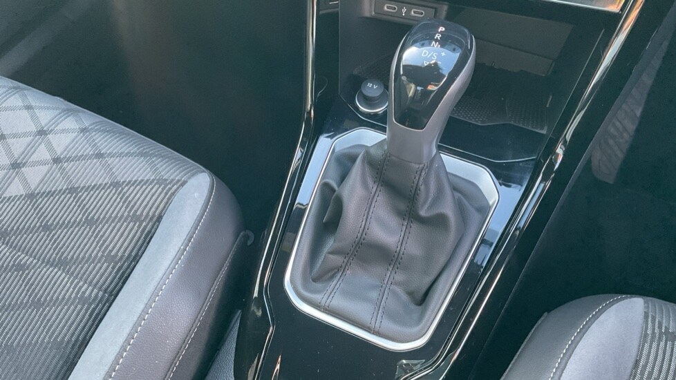 Used Volkswagen T-Roc 2025 for sale - 75522176: Photo 36