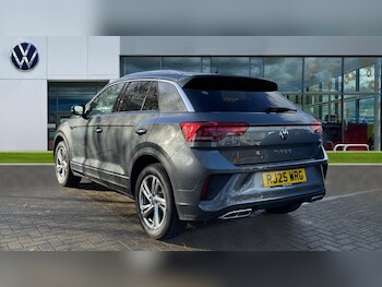 Used Volkswagen T-Roc 2025 for sale - 75522176: Photo