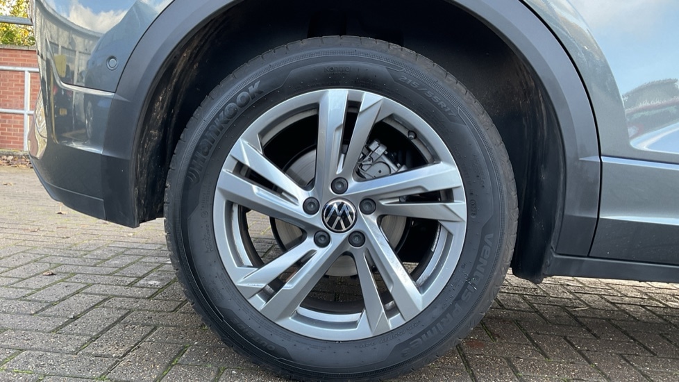 Used Volkswagen T-Roc 2025 for sale - 75522176: Photo 5