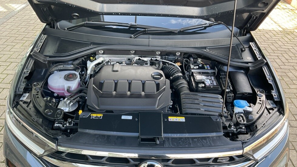 Used Volkswagen T-Roc 2025 for sale - 75874126: Photo 17