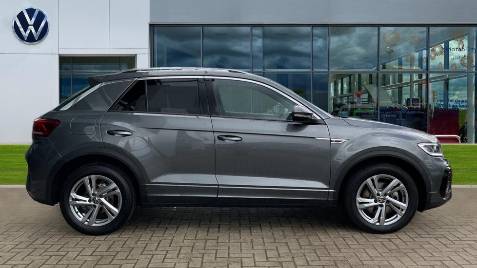 Used Volkswagen T-Roc 2025 for sale - 75874126: Photo 4