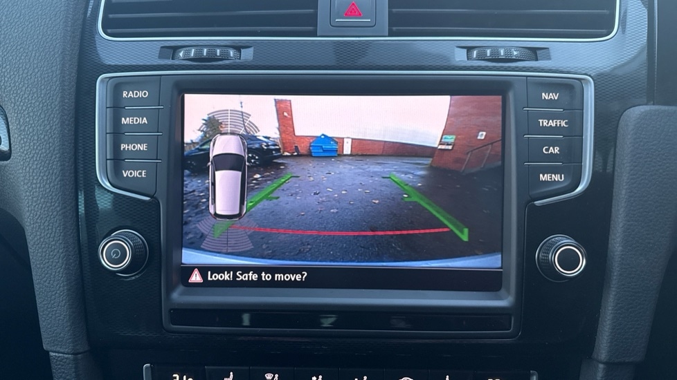 Used Volkswagen Golf 2017 for sale - 76766178: Photo 22