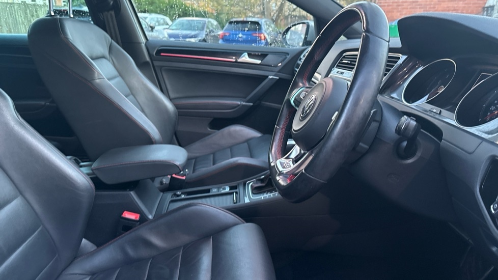 Used Volkswagen Golf 2017 for sale - 76766178: Photo 26