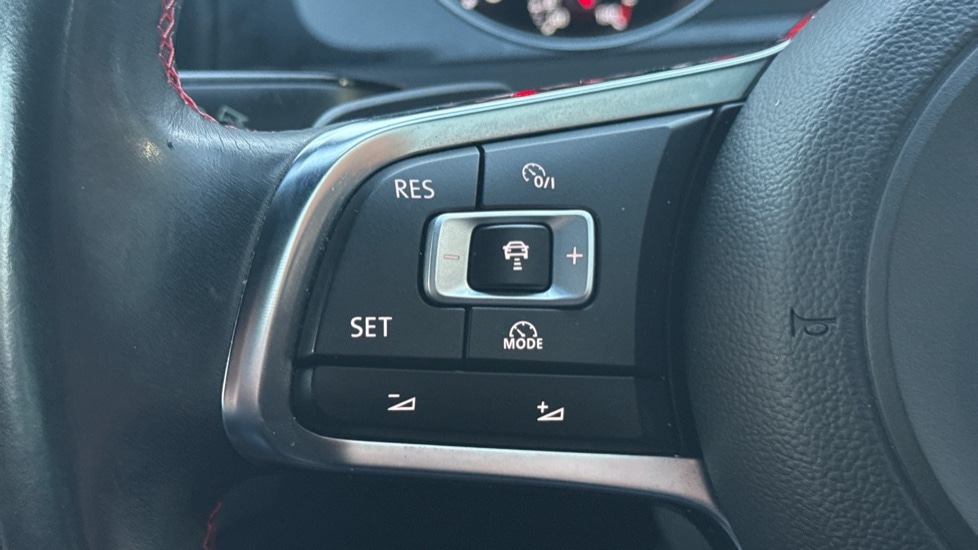 Used Volkswagen Golf 2017 for sale - 76766178: Photo 30