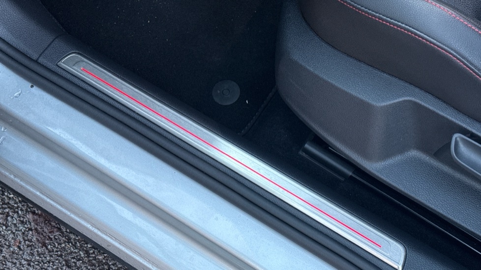 Used Volkswagen Golf 2017 for sale - 76766178: Photo 39