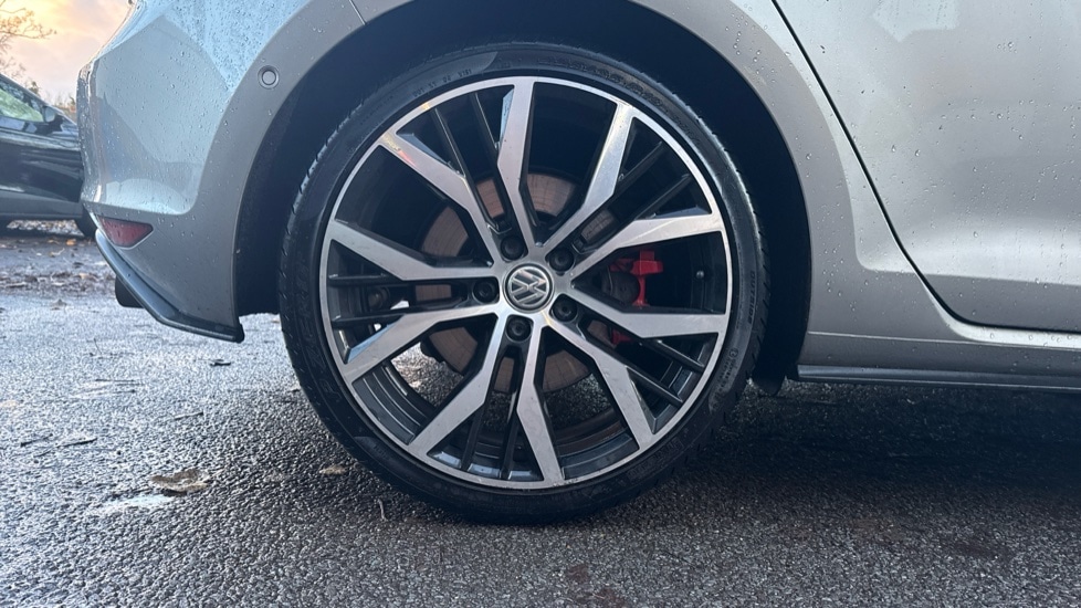 Used Volkswagen Golf 2017 for sale - 76766178: Photo 5