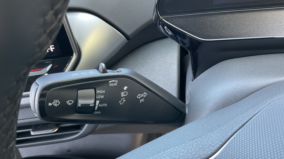 Used Volkswagen ID.4 2025 for sale - 76652422: Photo 33