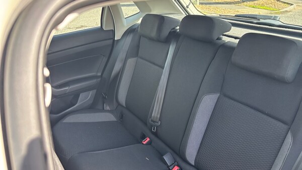 Used Volkswagen Polo 2022 for sale - 76092030: Photo 15