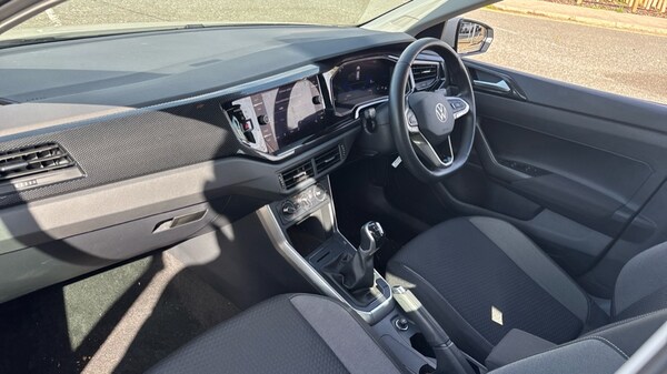 Used Volkswagen Polo 2022 for sale - 76092030: Photo 2