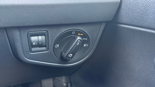 Used Volkswagen Polo 2022 for sale - 76092030: Photo 38
