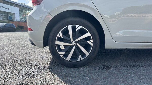 Used Volkswagen Polo 2022 for sale - 76092030: Photo 5