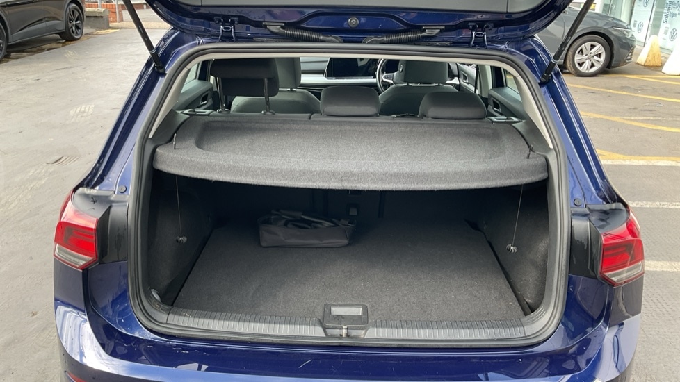 Used Volkswagen Golf 2022 for sale - 76092134: Photo 16