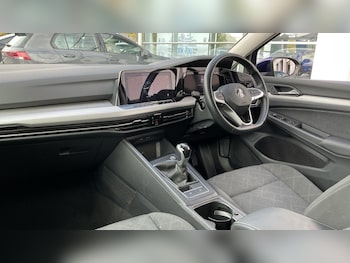 Used Volkswagen Golf 2022 for sale - 76092134: Photo 2