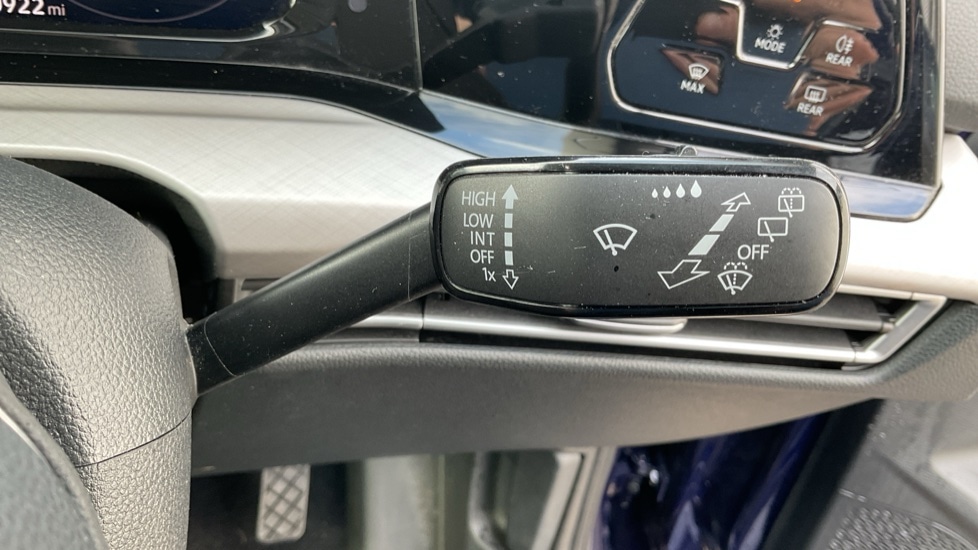 Used Volkswagen Golf 2022 for sale - 76092134: Photo 32