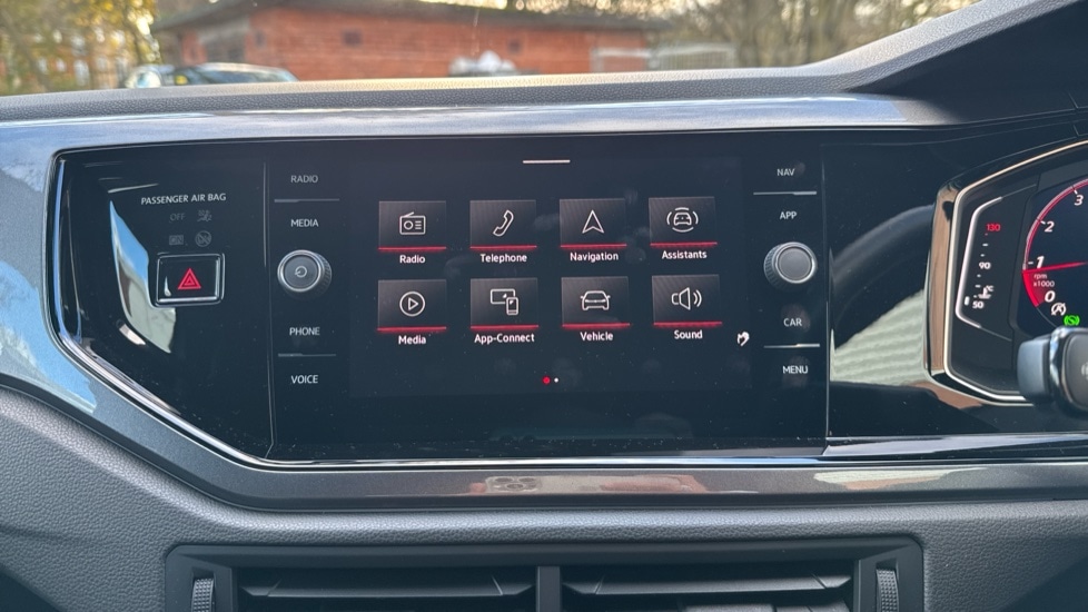 Used Volkswagen Polo 2022 for sale - 76766327: Photo 24