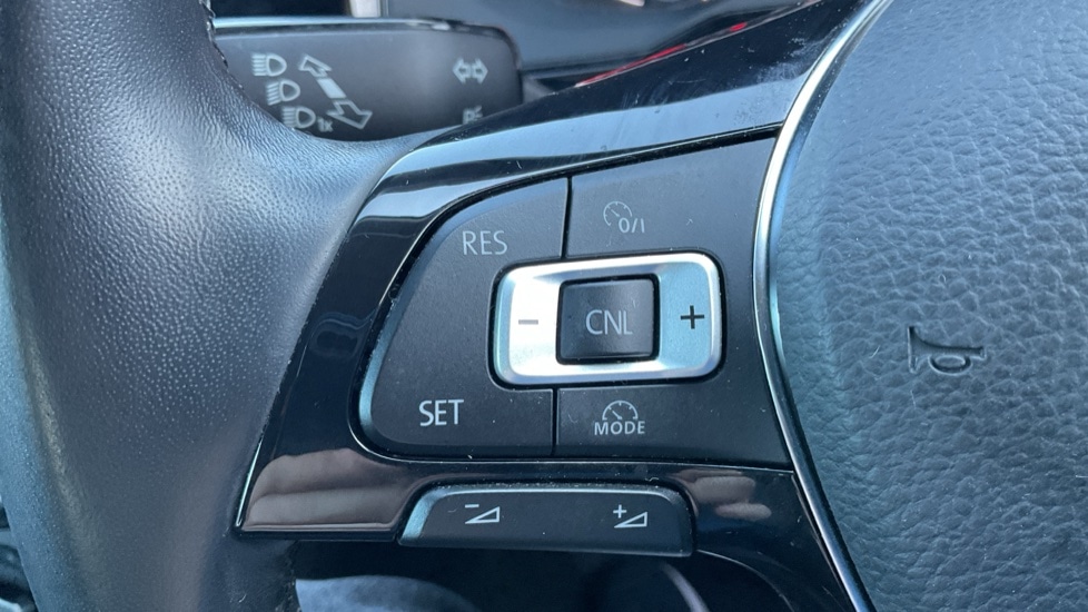 Used Volkswagen Polo 2021 for sale - 76552389: Photo 31