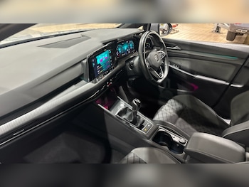 Volkswagen Golf feature image 2