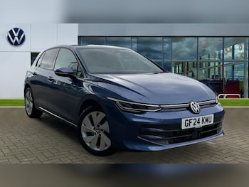 Used Volkswagen Golf 2024 for sale - 75886900: Photo