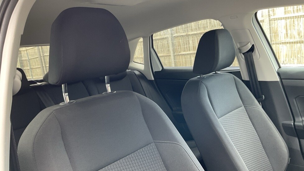 Used Volkswagen Polo 2021 for sale - 76015240: Photo 17