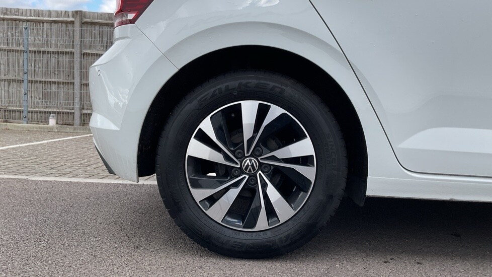 Used Volkswagen Polo 2021 for sale - 76015240: Photo 5