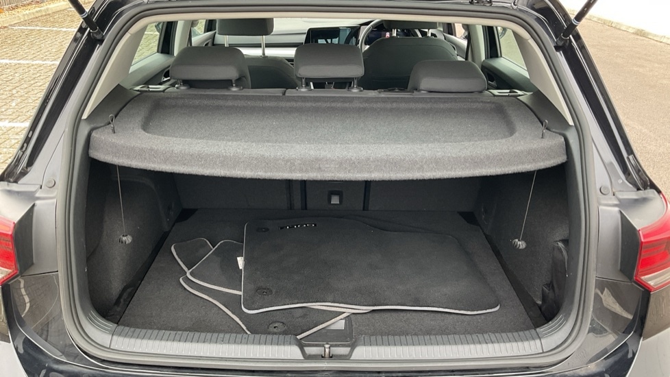 Used Volkswagen Golf 2022 for sale - 76092109: Photo 16
