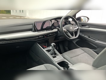 Used Volkswagen Golf 2022 for sale - 76092109: Photo 2