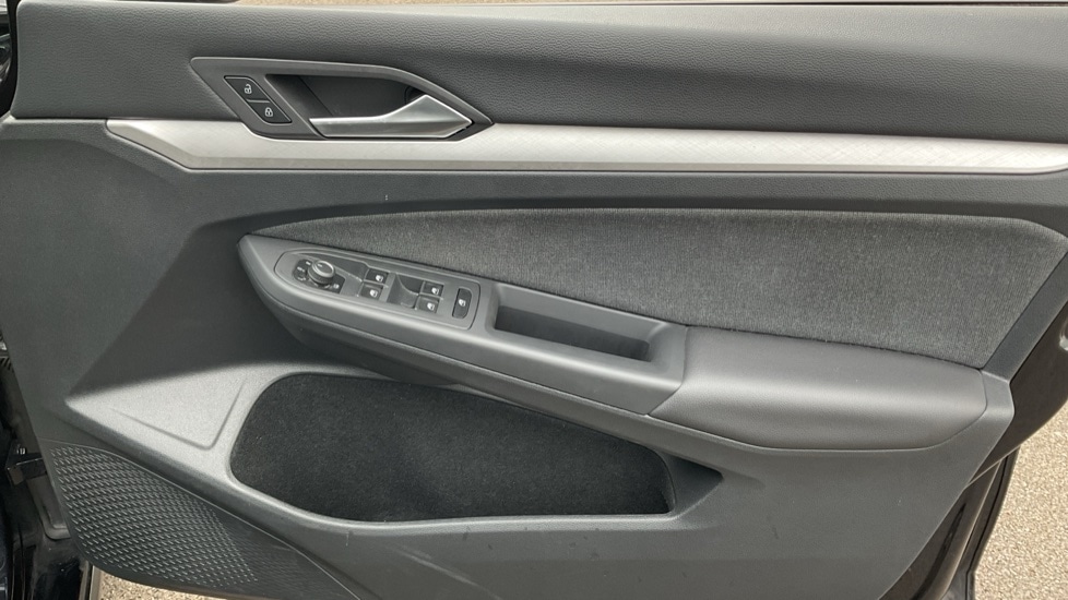 Used Volkswagen Golf 2022 for sale - 76092109: Photo 37