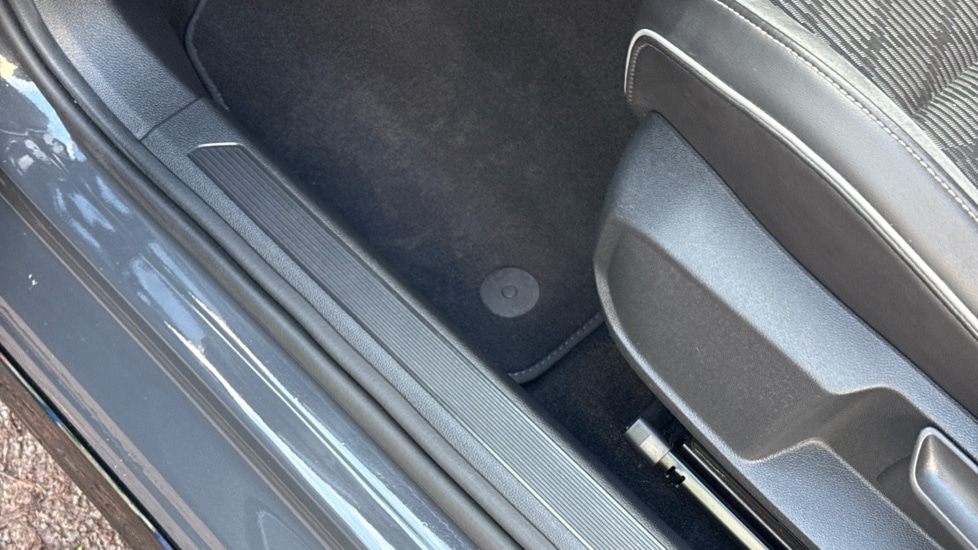 Used Volkswagen Golf 2022 for sale - 76766356: Photo 39