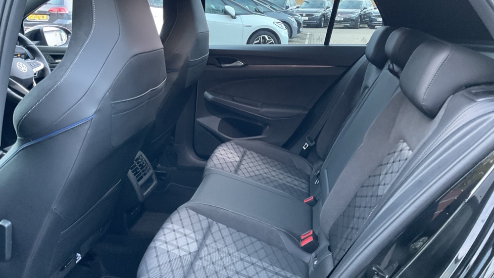 Used Volkswagen Golf 2025 for sale - 76586825: Photo 15