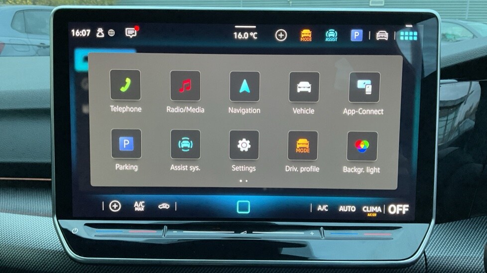 Used Volkswagen Golf 2025 for sale - 76586825: Photo 24