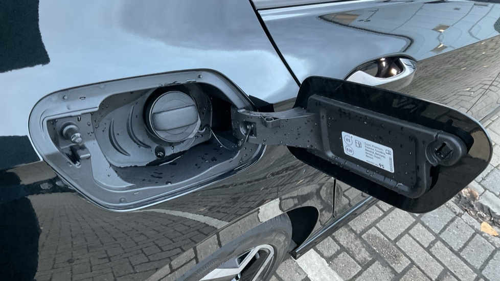 Used Volkswagen Golf 2025 for sale - 76586825: Photo 29