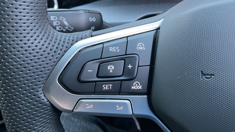 Used Volkswagen Golf 2025 for sale - 76586825: Photo 31