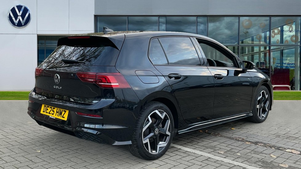 Used Volkswagen Golf 2025 for sale - 76586825: Photo 8